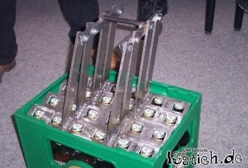 Praktischer Kastenöffner Praktischer Kastenöffner