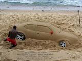 Auto im Sand
