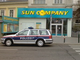 Schw&auml;nzende Polizisten