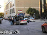 Autos gestapelt Autos gestapelt