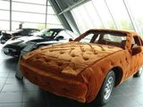 Auto mit Ganzkörper-Airbag Auto mit Ganzkörper-Airbag