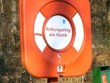 Rettungsring am Kiosk