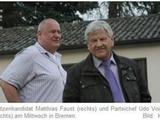 Ganz rechts