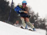 Ski-Abfahrt mit Kind Ski-Abfahrt mit Kind