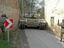 Haus gegen Panzer