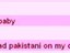 Pakistani auf der Couch