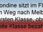 Blondine im Flugzeug