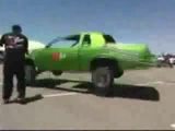 H&uuml;pfendes Auto