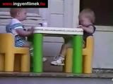 Lustige Kleinkinder