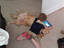 Mit dem Hund spielen